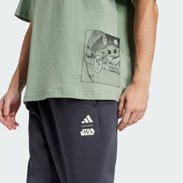 ADIDAS SPORTSWEAR Funkční tričko 'Star Wars The Mandalorian' – zelená