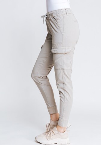 Zhrill Slim fit Cargo Pants in Grey: front