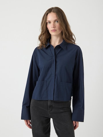 YAS Blouse 'YASLee' in Blue: front