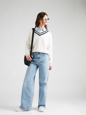 Tommy Jeans Loosefit Τζιν 'Claire' σε μπλε