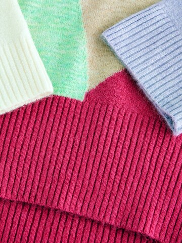 Next Sweter w kolorze mieszane kolory