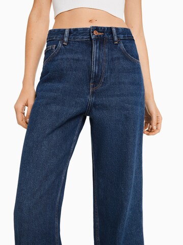 Wide leg Jeans de la Bershka pe albastru