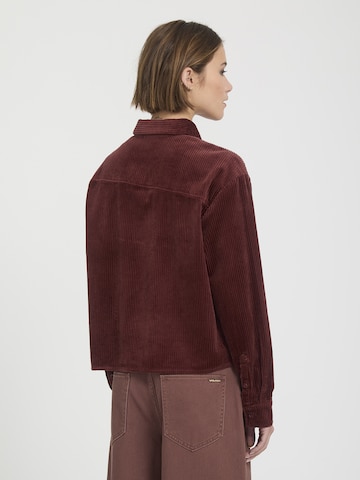 Chemisier 'Weellow' Volcom en rouge