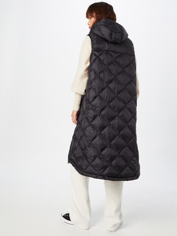 Gilet 'GINA' di No. 1 Como in nero