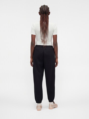 ADIDAS ORIGINALS Tapered Hose 'Essentials' in Schwarz