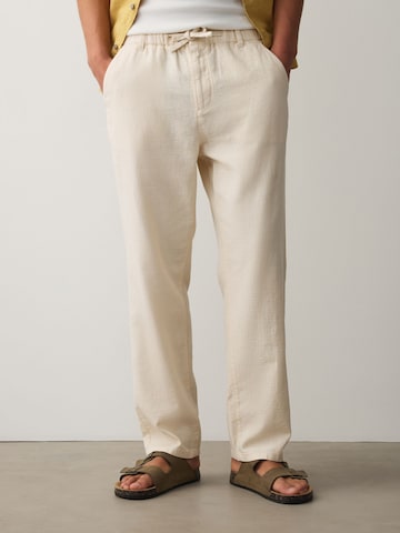 Regular Pantalon Next en beige : devant