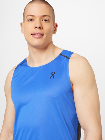 On Performance shirt in Blue