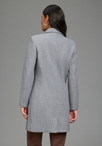 LAURA SCOTT Wintermantel in Grau