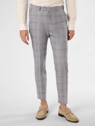 Coupe slim Pantalon à plis ' Hoxdon ' Finshley & Harding London en gris : devant