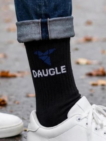 DAUGLE Sukat värissä musta