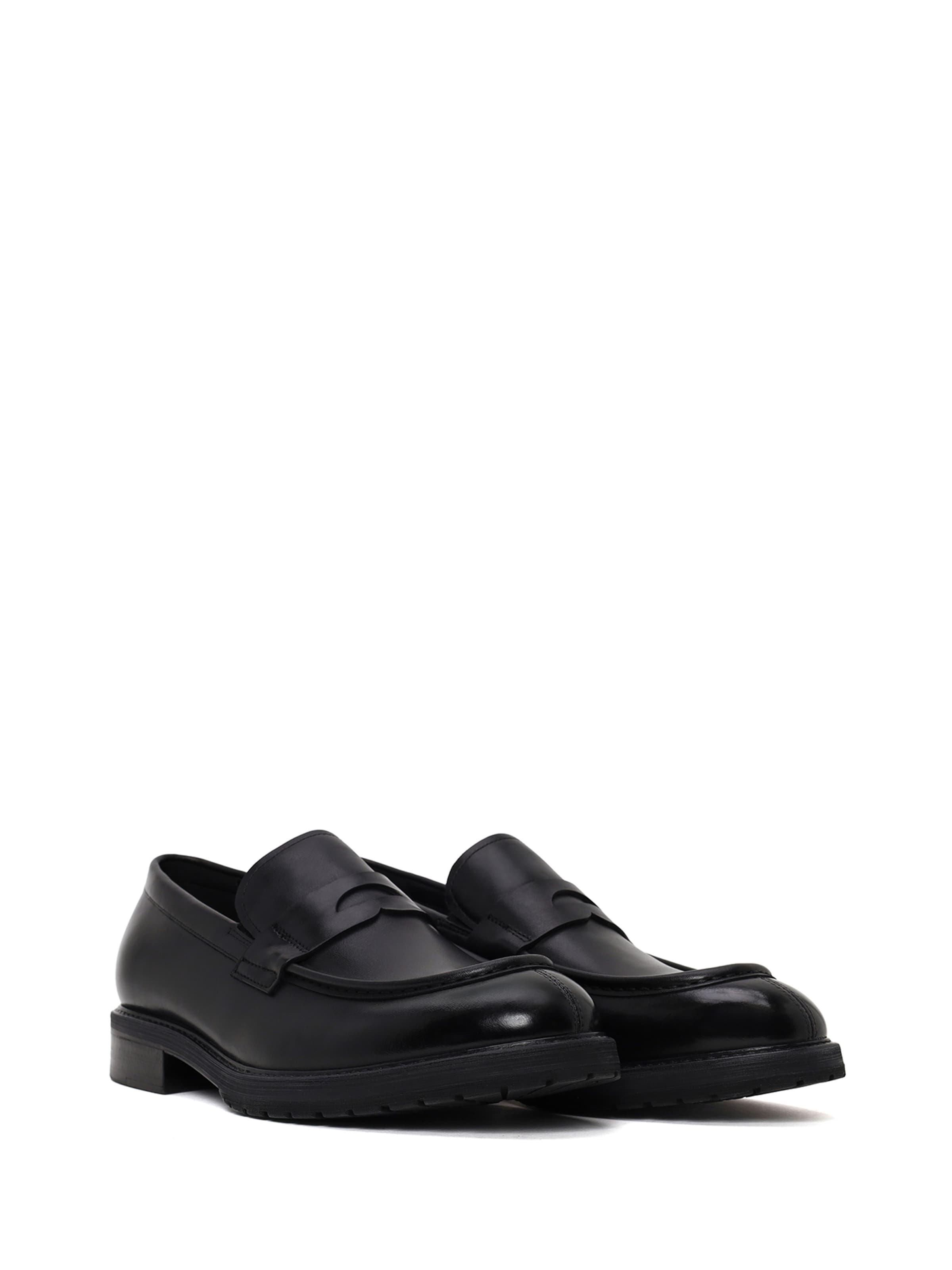 Derimod Slipper in Schwarz