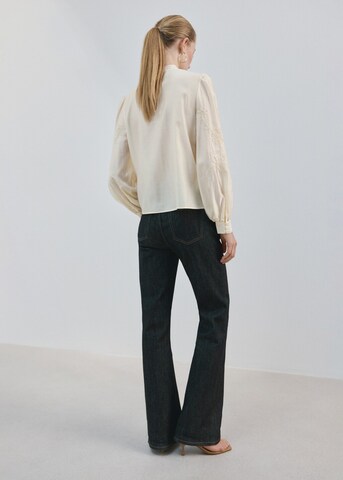 MANGO Blouse 'Inma' in Beige