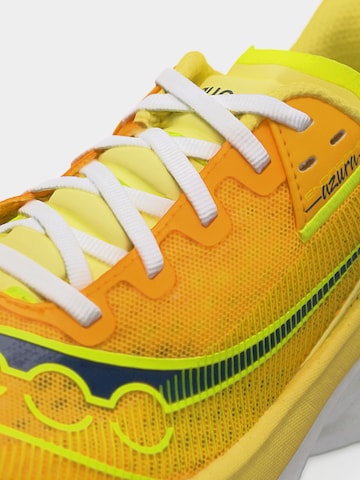 Chaussure de course 'ENDORPHIN AZURA' saucony en orange