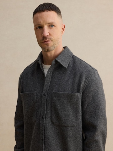 DAN FOX APPAREL Comfort fit Srajca 'Ali' | siva barva