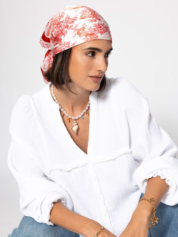 SASSYCLASSY Blouse in White