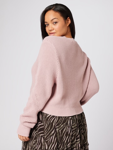 Guido Maria Kretschmer Curvy Pullover 'Thekla' in Pink