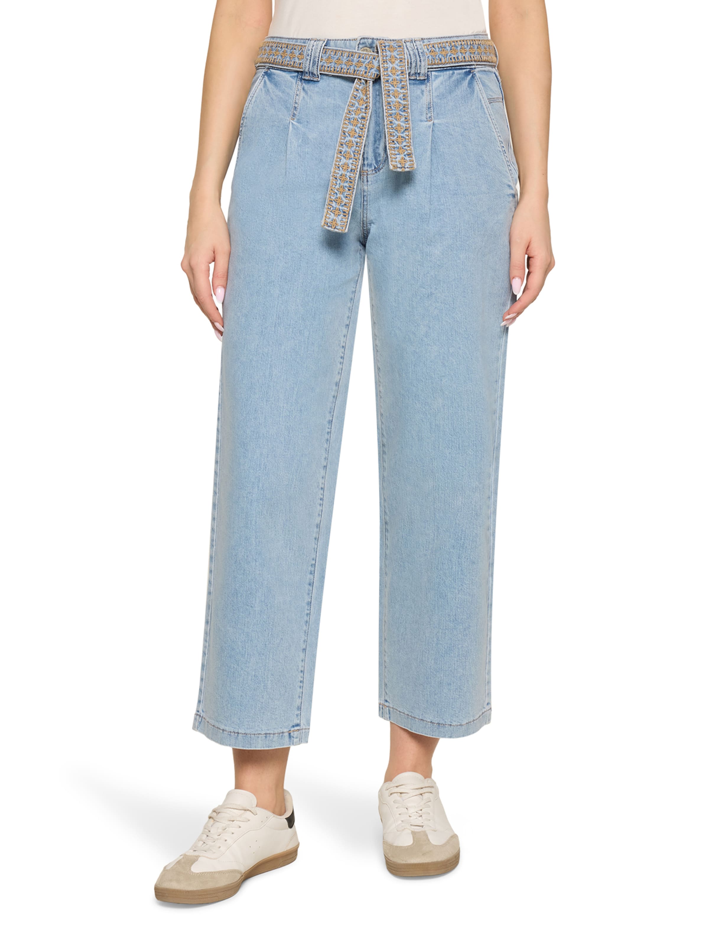 Loosefit Jeans di Cartoon in blu: frontale