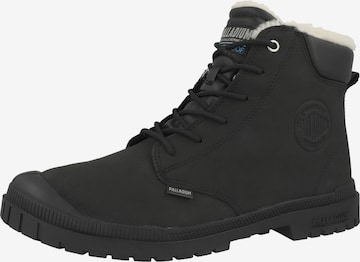 Boots stringati di Palladium in nero: frontale