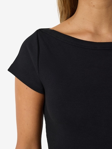 Noisy may Shirt 'NMMAYA' in Zwart