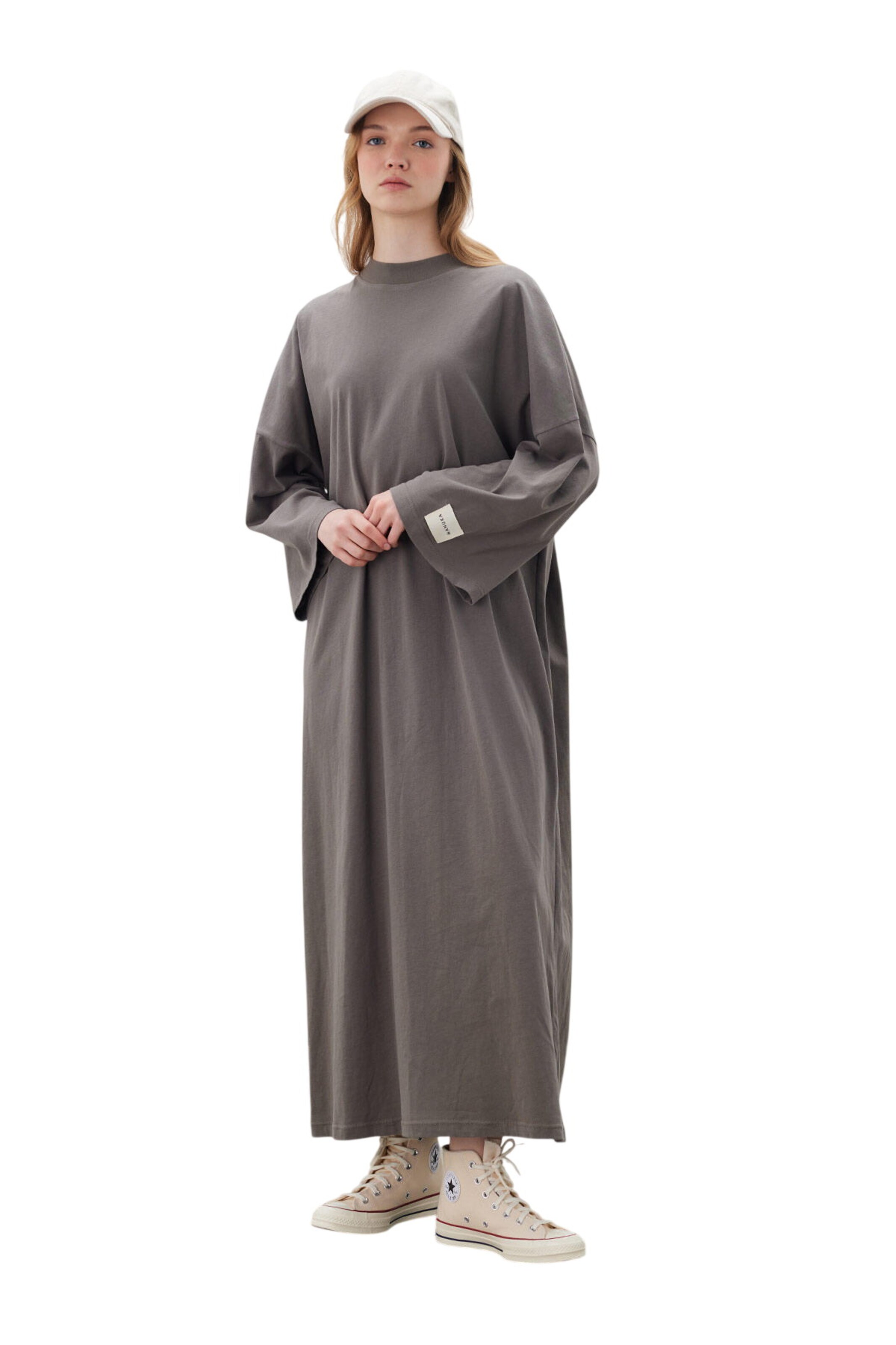 Robe MANUKA en gris