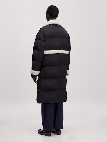 EDITED Зимно палто 'Ellie' в черно