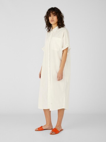 OBJECT - Vestido camisero 'Dora' en blanco