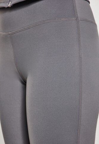 IZIA Skinny Leggings in Grau