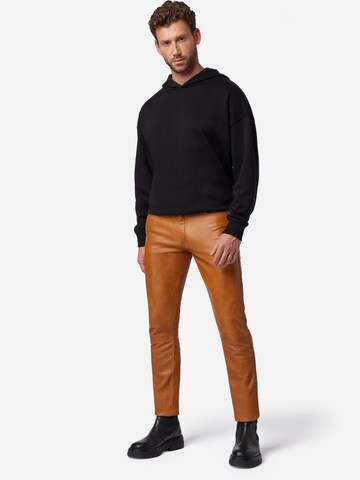 RICANO Slimfit Broek in Bruin