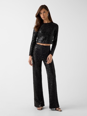 GUESS Flared Pants in Black