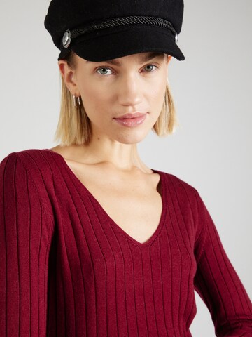 Pullover di Banana Republic in rosso