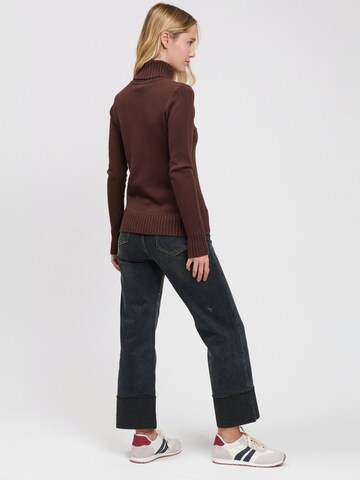 Influencer Sweater in Brown