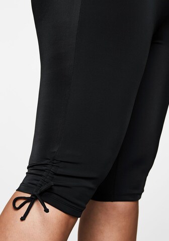 Shorts de bain SHEEGO en noir