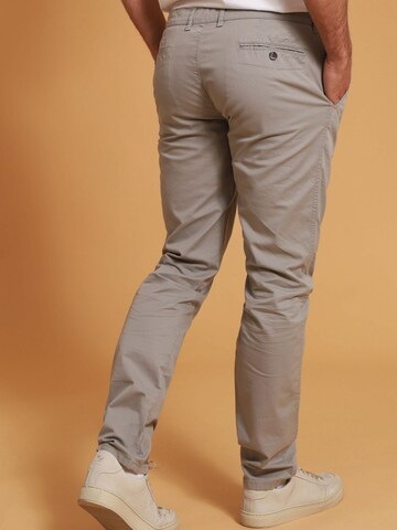Suitable Slim fit Chino trousers 'Plato' in Grey