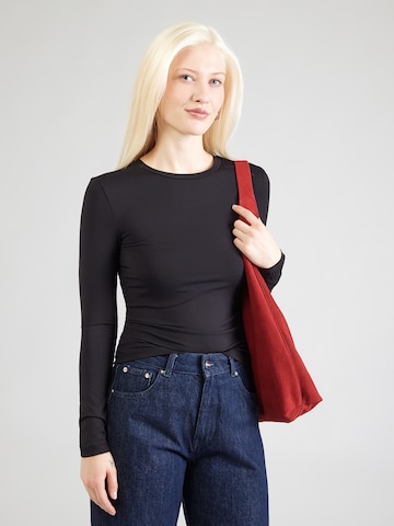 Tricou 'PCLula' de la PIECES pe negru: față