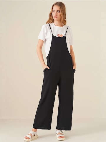 Tuta jumpsuit di Bigdart in nero: frontale
