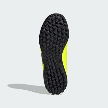 Chaussure de sport ' Predator Club TF' ADIDAS PERFORMANCE en jaune