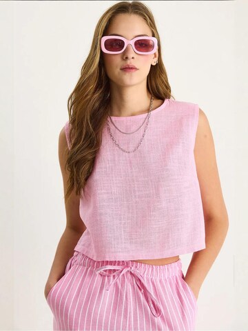 Top di Bianco Lucci in rosa: frontale