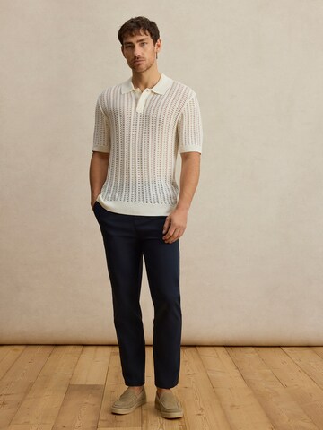 DAN FOX APPAREL Тениска 'Jean' в бяло