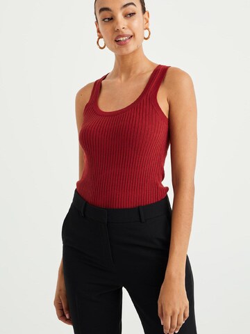 WE Fashion - Top en rojo: frente