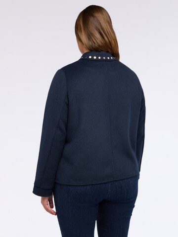 Cappotto invernale di Fiorella Rubino in blu