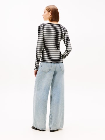 TOMMY HILFIGER Футболка в Черный