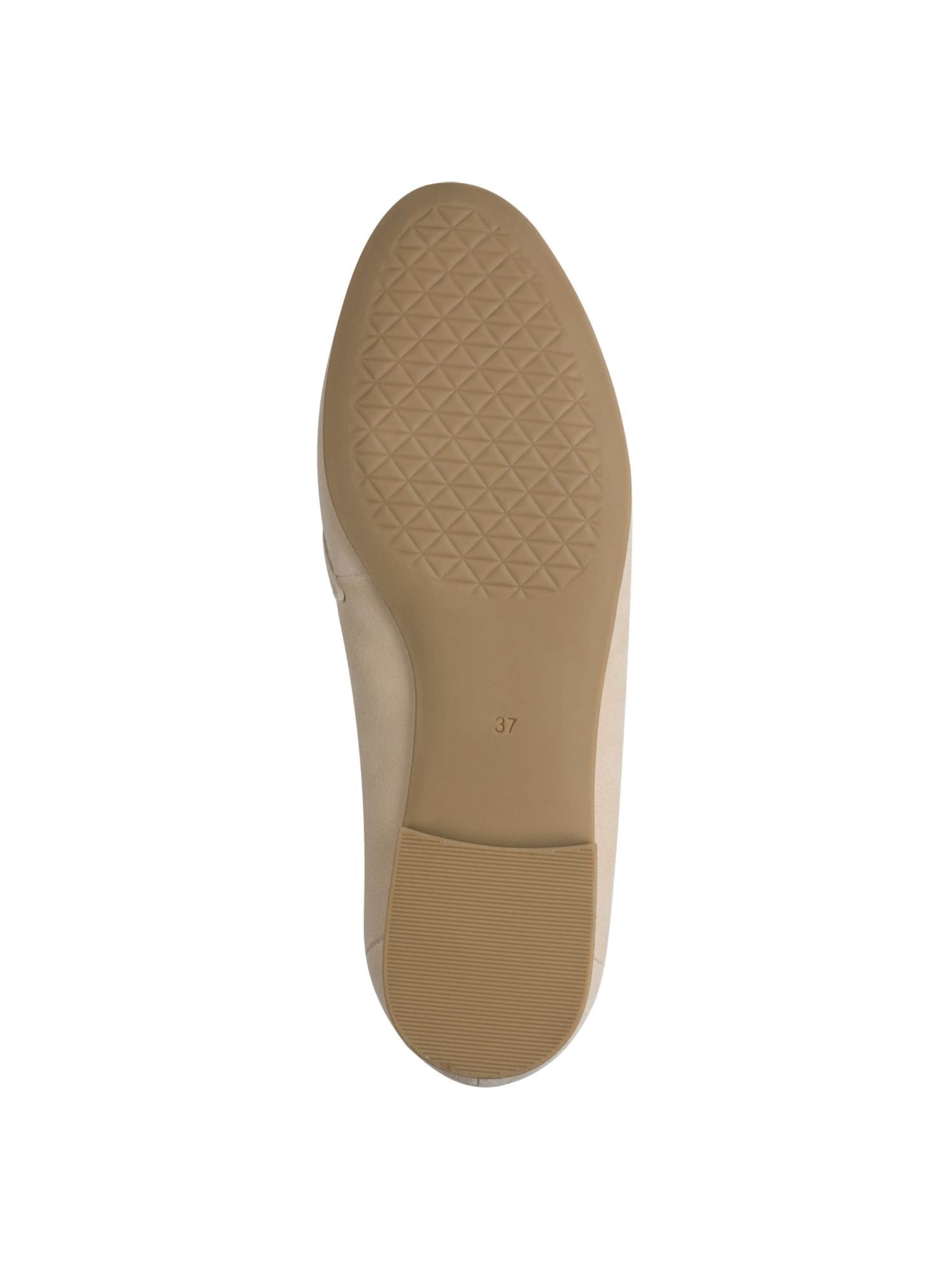 Chaussure basse MARCO TOZZI en beige