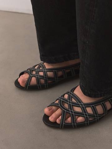 Next - Bailarina 'Forever Comfort' en negro