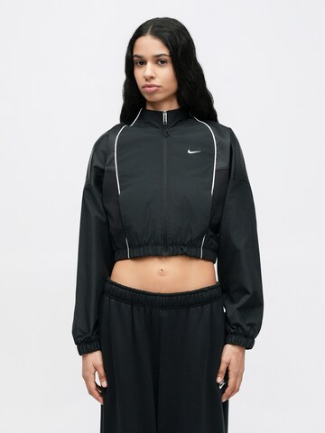 Veste mi-saison 'SHRUNKEN' Nike Sportswear en noir