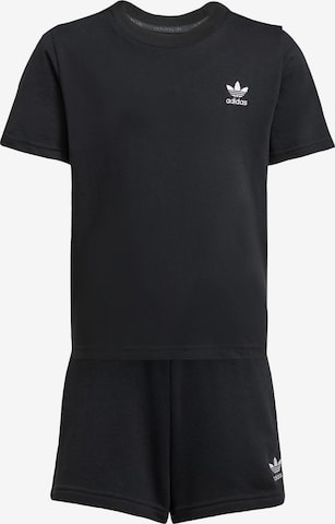 juoda ADIDAS ORIGINALS Rinkinys 'Shorts and Tee Set': priekis