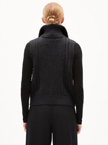 Pull-over ' OLAIAAS CABLE ' ARMEDANGELS en gris