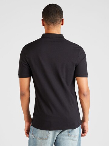 Tricou de la Lyle & Scott pe negru