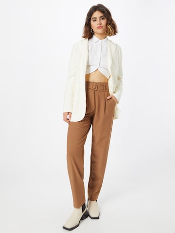 VILA Regular Pleat-Front Pants 'BILYANA' in Brown