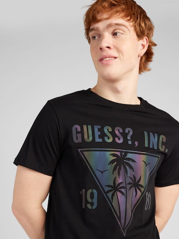 GUESS T-Shirt in Schwarz