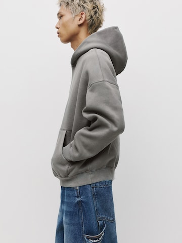 Pull&Bear Collegepaita värissä harmaa